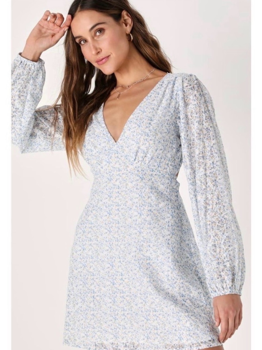 NWT Lulu's Happy Feelings Light Blue Floral V-Neck Long Sleeve Mini Dress Sz M